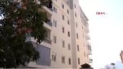 ANTALYA Şehrin göbeğindeki yol ve alt yapı sorunu, vatandaşı mağdur etti ANTALYA Şehrin göbeğindeki yol ve alt yapı sorunu, vatandaşı mağdur etti