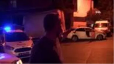 Husumetli iki grup arasında çıkan tartışma silahlı kavgaya dönüştü: 1 ölü Husumetli iki grup arasında çıkan tartışma silahlı kavgaya dönüştü: 1 ölü