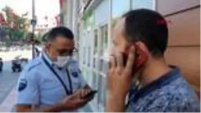 Telefon dolandırıcılarına 30 bin TL gönderen vatandaşı polis kurtardı Telefon dolandırıcılarına 30 bin TL gönderen vatandaşı polis kurtardı