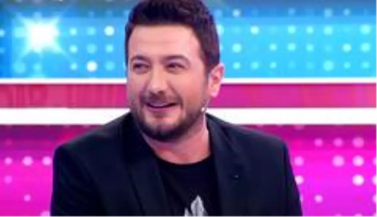 Çarkıfelek sunucusu kimdir? Çarkıfelek sunucusu Onur Büyüktopçu kaç yaşında, nereli? Onur Büyüktopçu hayatı ve biyografisi!