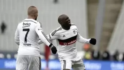 Gökhan Töre'nin menajeri, transfer görüşmesi için Nevzat Demir Tesisleri'ne geldi Gökhan Töre'nin menajeri, transfer görüşmesi için Nevzat Demir Tesisleri'ne geldi