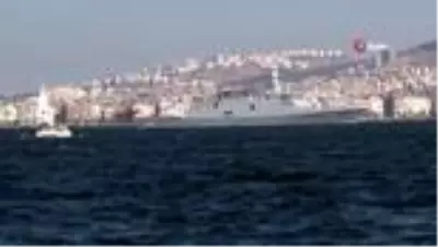 İzmir'de 9 Eylül coşkusu; Solo Türk ve Türk Yıldızlarından selamlama uçuşu İzmir'de 9 Eylül coşkusu; Solo Türk ve Türk Yıldızlarından selamlama uçuşu