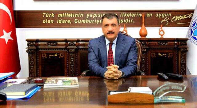 Malatya'da Vali ve Belediye Başkanı, vatandaşları SMS ile uyardı: 15 gün boyunca dışarı çıkmayın