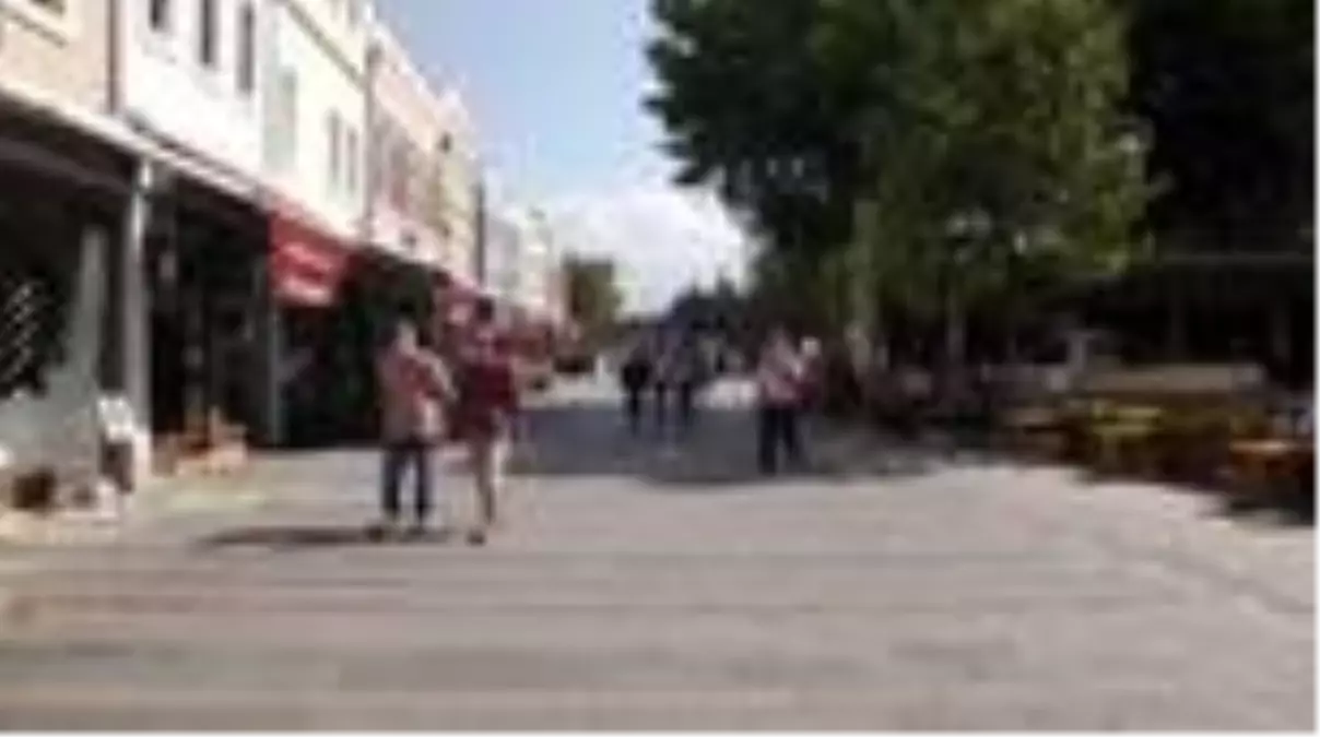 Maske takma zorunluluğuna uymayanlar hala var