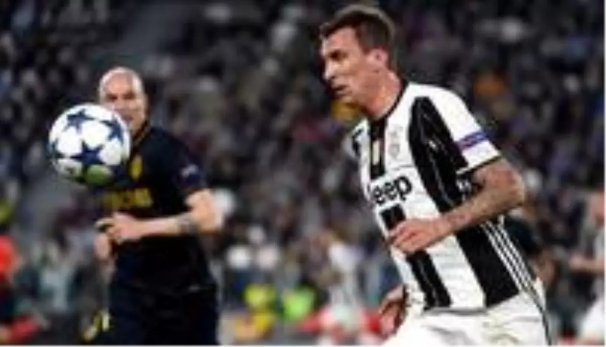 Sergen Yalçın forvete Mario Mandzukic'i istiyor