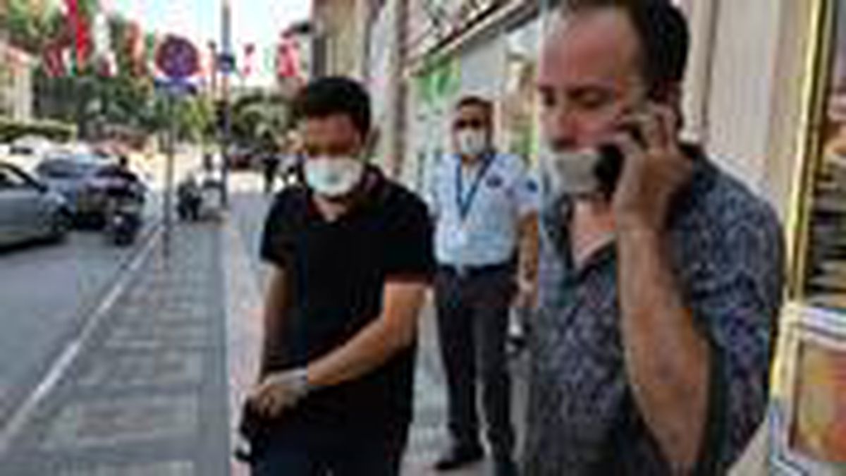 Telefon dolandırıcılarına 30 bin TL gönderen vatandaşı polis kurtardı