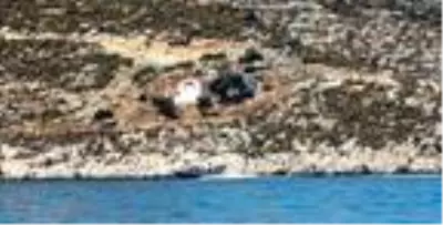 Yunanistan'dan gerilimi artıran adım! Ağır silahlı Zodyak botlarıyla Meis Adası'nda devriye atıyor Yunanistan'dan gerilimi artıran adım! Ağır silahlı Zodyak botlarıyla Meis Adası'nda devriye atıyor