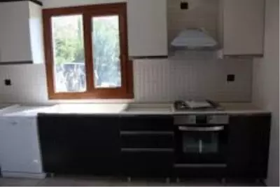 Bakan Kurum, şantiyeye dönen Elazığ'da deprem konutlarını inceledi