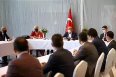 - Dışişleri Bakanı Çavuşoğlu, Senegal'de iş adamları ve kurum temsilcileriyle görüştü - Dışişleri Bakanı Çavuşoğlu, Senegal'de iş adamları ve kurum temsilcileriyle görüştü