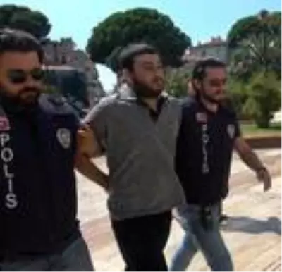 Gürültü yaptığı iddisıyla komşusunu başını taşla ezerek öldüren sanığa müebbet hapis Gürültü yaptığı iddisıyla komşusunu başını taşla ezerek öldüren sanığa müebbet hapis