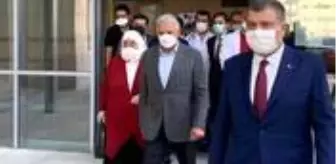 Abdülkadir Selvi: Koronaya yakalanan Binali Yıldırım ve eşinin ilaç tedavileri tamamlandı Abdülkadir Selvi: Koronaya yakalanan Binali Yıldırım ve eşinin ilaç tedavileri tamamlandı
