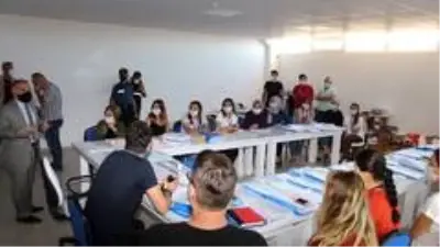 Kula'da kurallara uymayan 75 kişiye cezai işlem uygulandı Kula'da kurallara uymayan 75 kişiye cezai işlem uygulandı