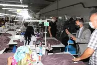 Kula'da kurallara uymayan 75 kişiye cezai işlem uygulandı Kula'da kurallara uymayan 75 kişiye cezai işlem uygulandı
