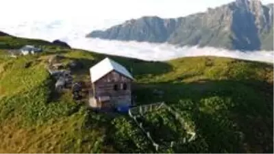 Son dakika haber! Nopapeni Yaylası bulut deniziyle ziyaretçilerini büyülüyor