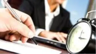 Ankara'da koronavirüsün yayılmasını önlemek amacıyla kamu kurumlarında mesai saatleri değiştirildi Ankara'da koronavirüsün yayılmasını önlemek amacıyla kamu kurumlarında mesai saatleri değiştirildi