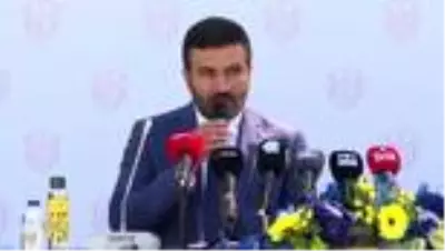 Son dakika haberleri: Ankaragücü yeni transferlerini tanıttı - Fatih Mert (3) Son dakika haberleri: Ankaragücü yeni transferlerini tanıttı - Fatih Mert (3)