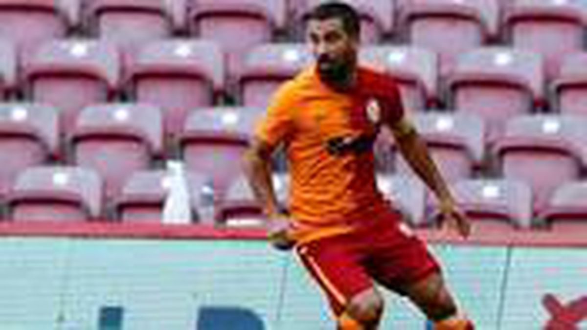 Arda Turan, 3 bin 403 gün sonra Galatasaray formasıyla resmi maça çıkacak