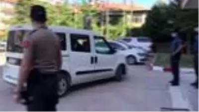 Bir kadın eşini öldürdü Bir kadın eşini öldürdü