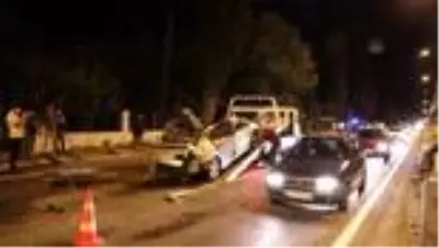 İzmir'de trafik kazası: 2 ölü, 2 yaralı