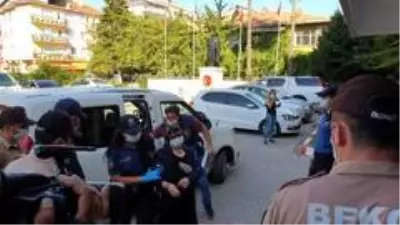 Son Dakika: Kocasını baltayla öldüren kadın tutuklandı Son Dakika: Kocasını baltayla öldüren kadın tutuklandı