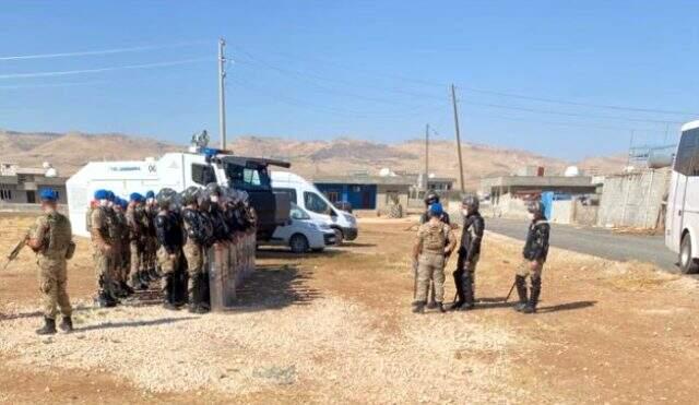 Mardin'de bir mahalle DEDAŞ'a karşı üç gündür eylemde! Mardin'de bir mahalle DEDAŞ'a karşı üç gündür eylemde!