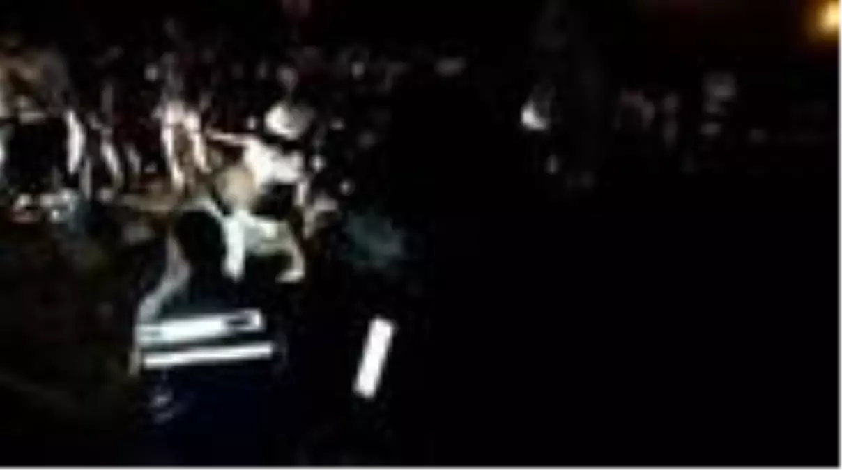 Samsun'da iki otomobil çarpıştı: 2 ölü, 3 yaralı