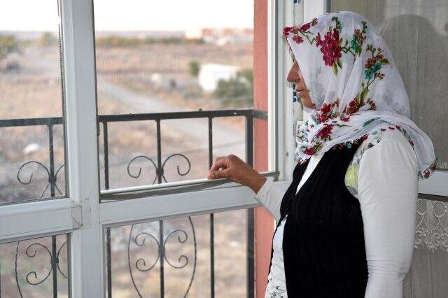 Şanlıurfa'da bir anne, 19 yıl önce boşandığı kocası tarafından alınan oğlunu arıyor