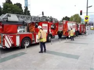 Son dakika haber | Şişli'deki AVM'de yangın paniği Son dakika haber | Şişli'deki AVM'de yangın paniği