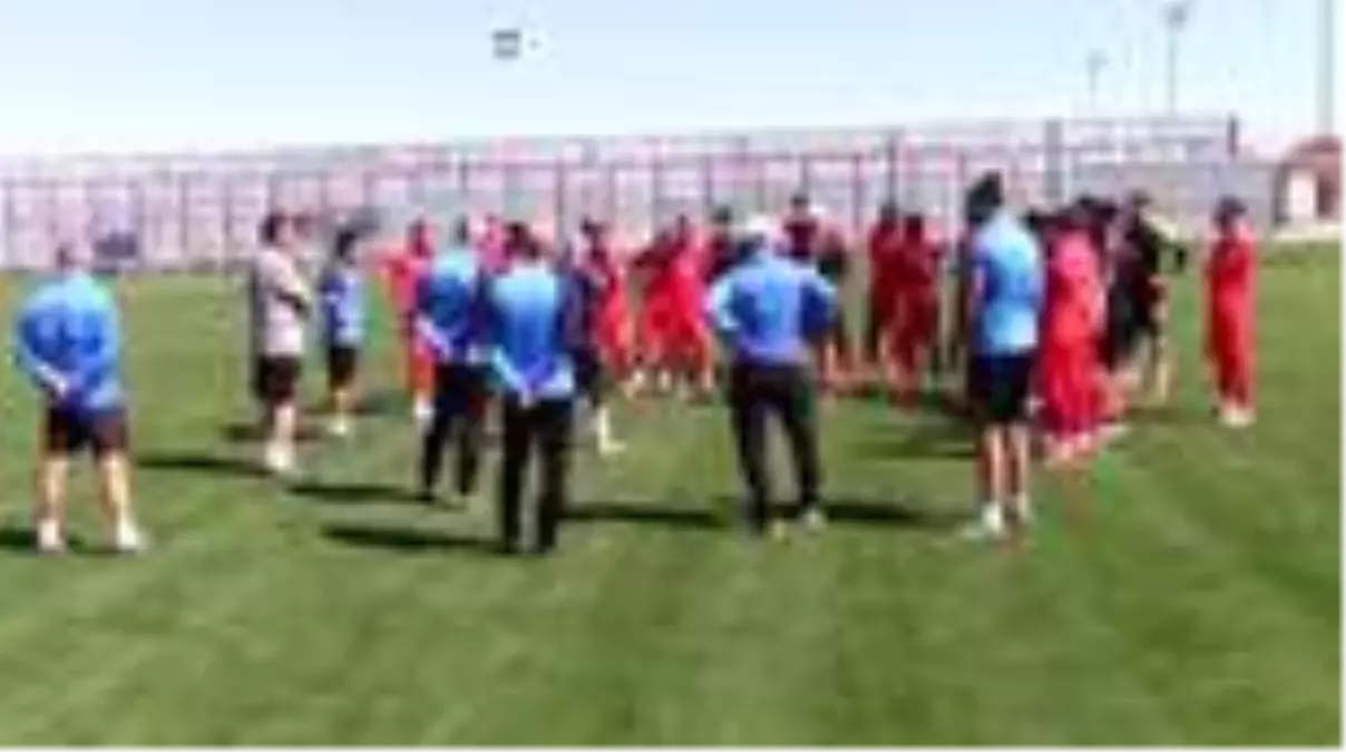 Son dakika haber: Sivasspor'un yeni transferi Ninga: 'Takımın çok güzel bir atmosferi var'