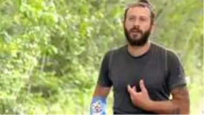 Survivor yarışmacısı Ardahan Uzkanbaş, Tuğçe Ergişi ile aşk yaşamaya başladı Survivor yarışmacısı Ardahan Uzkanbaş, Tuğçe Ergişi ile aşk yaşamaya başladı