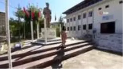 Son dakika haberi... Tunceli'de şehit edilen 6 öğretmen unutulmadı Son dakika haberi... Tunceli'de şehit edilen 6 öğretmen unutulmadı