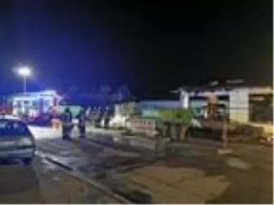 Almanya'da camide yangın Almanya'da camide yangın
