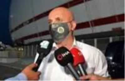 Çavuşoğlu: 'Kulüpler Birliği adaylığını düşünmüyorum' Çavuşoğlu: 'Kulüpler Birliği adaylığını düşünmüyorum'