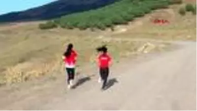 Son dakika haberi: ERZURUM MARATONCU TUBAY: KORONAVİRÜS BENİ BİLE PERİŞAN ETTİ Son dakika haberi: ERZURUM MARATONCU TUBAY: KORONAVİRÜS BENİ BİLE PERİŞAN ETTİ