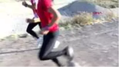 Son dakika haberi: ERZURUM MARATONCU TUBAY: KORONAVİRÜS BENİ BİLE PERİŞAN ETTİ Son dakika haberi: ERZURUM MARATONCU TUBAY: KORONAVİRÜS BENİ BİLE PERİŞAN ETTİ