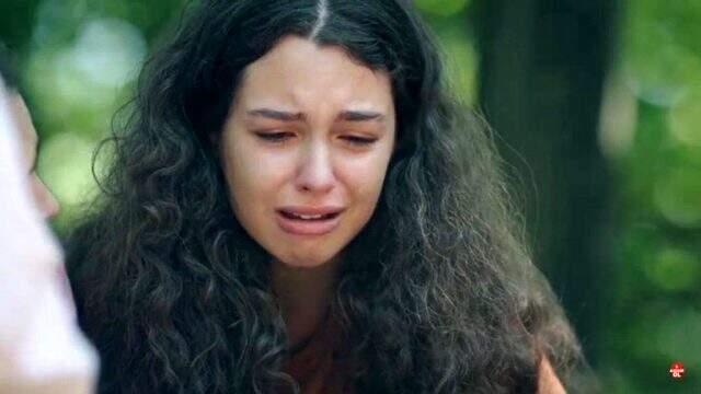 Genç oyuncu Su Burcu Yazgı Coşkun, Kırmızı Oda'daki performansıyla tam not aldı Genç oyuncu Su Burcu Yazgı Coşkun, Kırmızı Oda'daki performansıyla tam not aldı