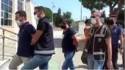 Göçmen kaçakçılığı şüphelisi 7 kişi adliyeye çıkarıldı Göçmen kaçakçılığı şüphelisi 7 kişi adliyeye çıkarıldı