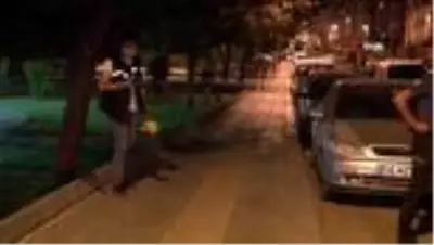 Ezan tartışmasında öldürülmüştü! Kardeşi, cinayet sırasında ağabeyinin yanındaki arkadaşını tüfekle yaraladı Ezan tartışmasında öldürülmüştü! Kardeşi, cinayet sırasında ağabeyinin yanındaki arkadaşını tüfekle yaraladı