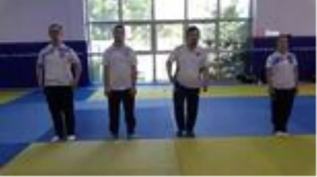 Özel sporcular, Türk bayrağını dalgalandırabilmek için hazırlanıyor