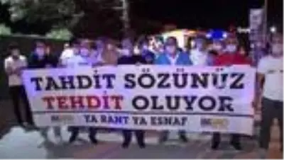 Servis minibüsçülerinden İmamoğlu'na protesto Servis minibüsçülerinden İmamoğlu'na protesto