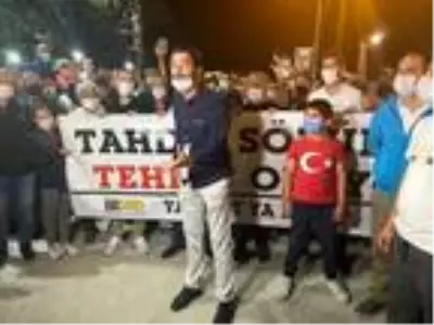 SERVİSÇİLERDEN İBB BİNASI ÖNÜNDE EYLEM SERVİSÇİLERDEN İBB BİNASI ÖNÜNDE EYLEM