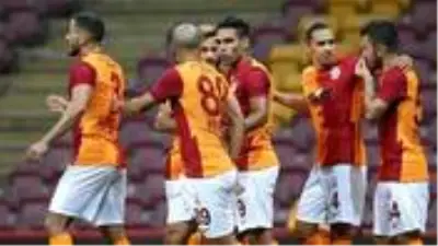 Son Dakika: Galatasaray, evinde Gaziantep'i 3-1 mağlup etti Son Dakika: Galatasaray, evinde Gaziantep'i 3-1 mağlup etti