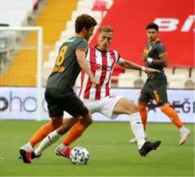 Süper Lig: Sivasspor: 0 Alanyaspor: 1 Süper Lig: Sivasspor: 0 Alanyaspor: 1
