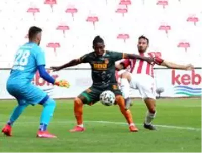 Süper Lig: Sivasspor: 0 Alanyaspor: 1 Süper Lig: Sivasspor: 0 Alanyaspor: 1