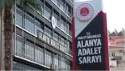 Son dakika haber: ALANYA Kapkaç şüphelisi jandarmanın sıkı takibiyle yakalandı