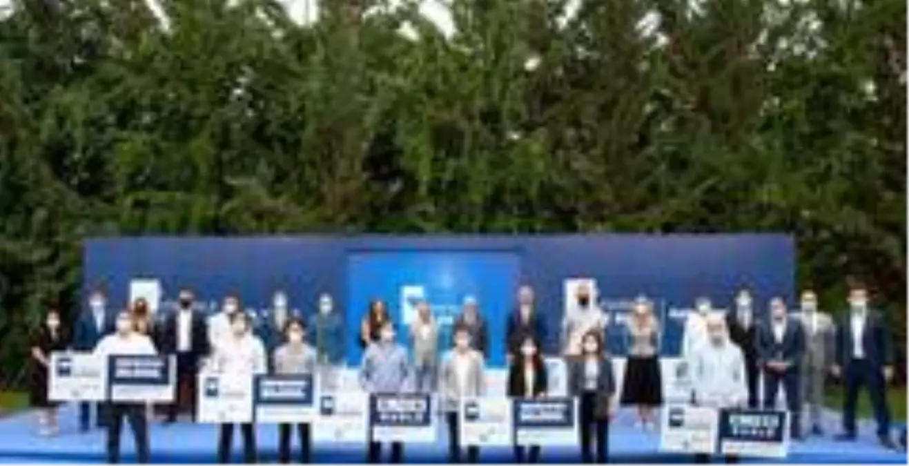 Çevikel: 'Genç girişimciler geleceğimiz için umut verdi'