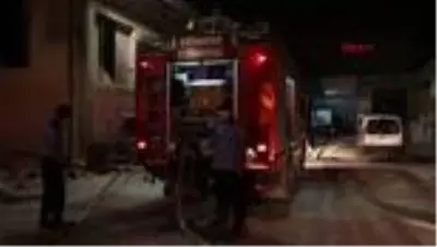 Son Dakika | Gaziantep'te mobilya atölyesinde korkutan yangın Son Dakika | Gaziantep'te mobilya atölyesinde korkutan yangın