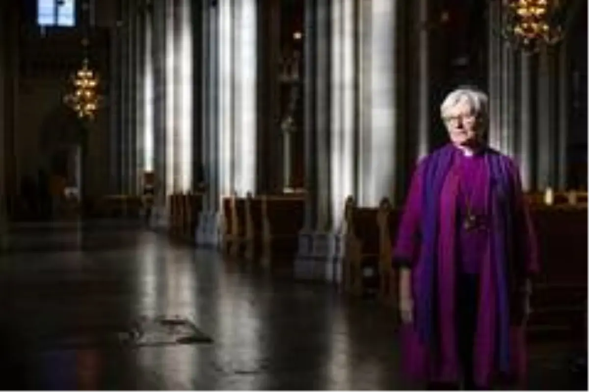 İsveç Kilisesi Başpiskoposu Jackelen'den Kuran'ı Kerim'in yakılmasına tepki