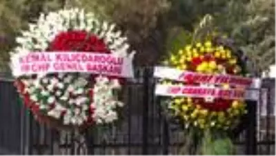 Necdet Calp, ölümünün 22 yılında kabri başında anıldı Necdet Calp, ölümünün 22 yılında kabri başında anıldı