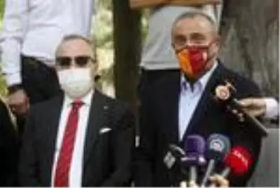 'Okay'ı istedik ama kulübü vermedi' diyen Abdurrahim Albayrak'tan Belhanda itirafı: Kalacak diye bir şey yok 'Okay'ı istedik ama kulübü vermedi' diyen Abdurrahim Albayrak'tan Belhanda itirafı: Kalacak diye bir şey yok